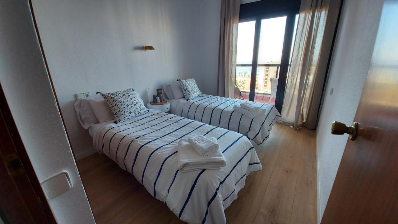 Апартаменти Apartamento La Playa “ Free Parking “ Торремолінос Екстер'єр фото